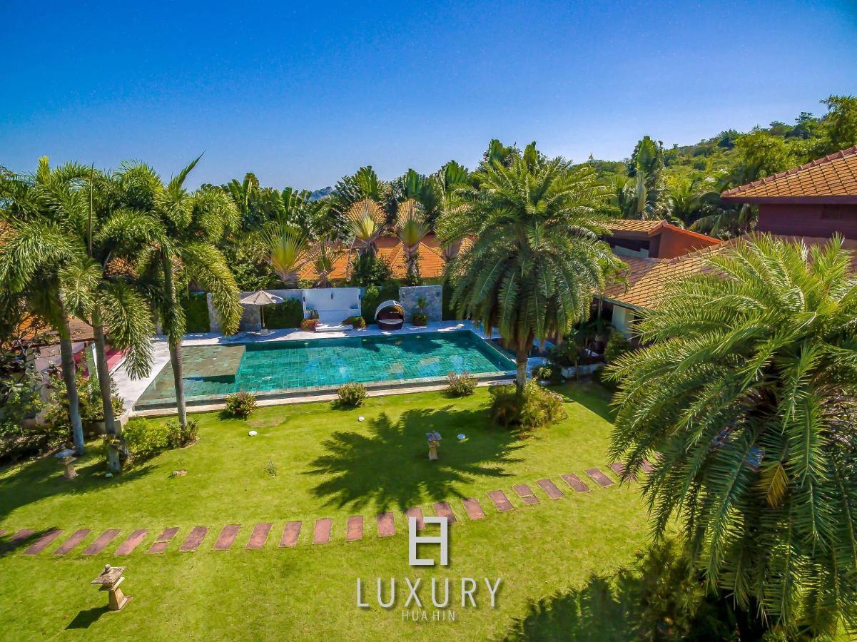 5 Bedroom Bali Style Mansion Wl2 HHQ Extérieur photo