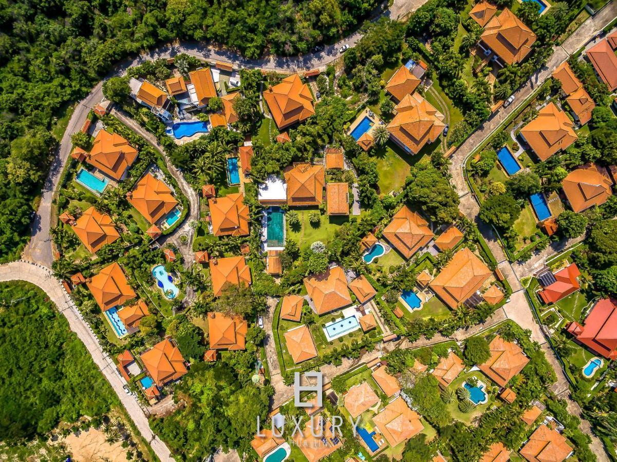 5 Bedroom Bali Style Mansion Wl2 HHQ Extérieur photo