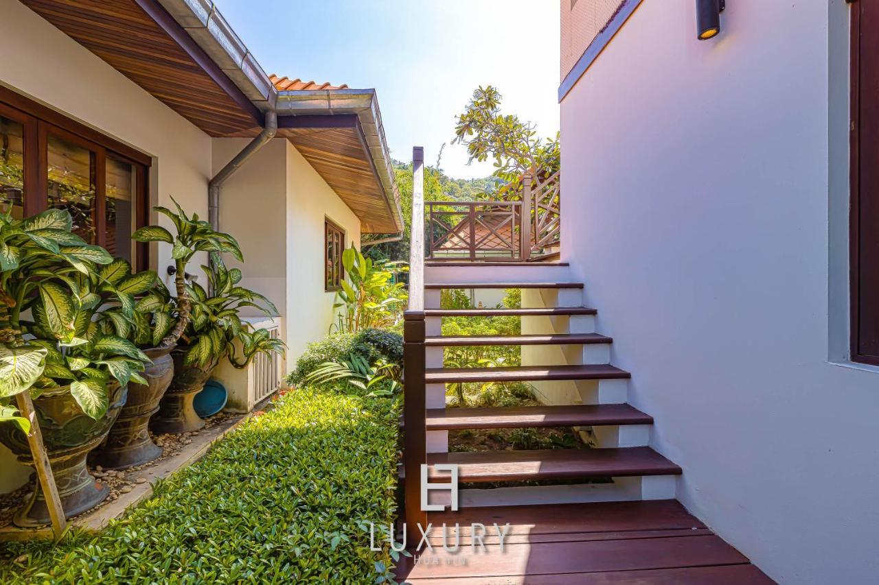 5 Bedroom Bali Style Mansion Wl2 HHQ Extérieur photo