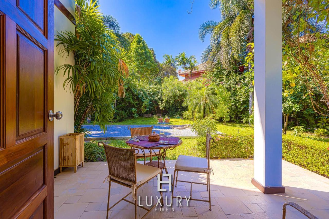 5 Bedroom Bali Style Mansion Wl2 HHQ Extérieur photo