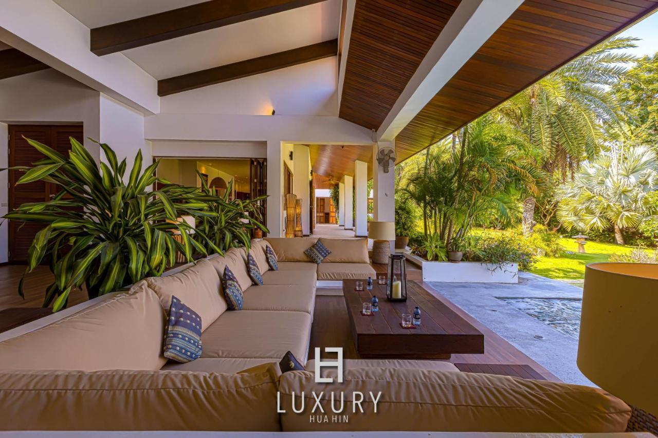 5 Bedroom Bali Style Mansion Wl2 HHQ Extérieur photo