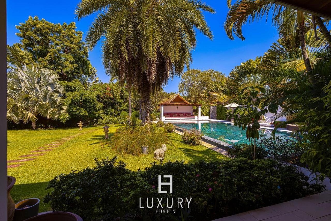 5 Bedroom Bali Style Mansion Wl2 HHQ Extérieur photo