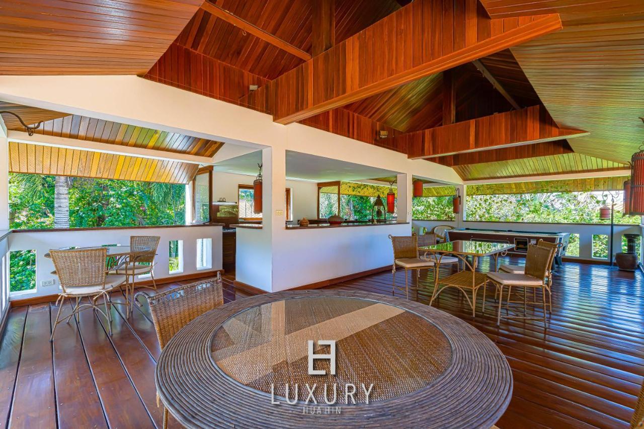 5 Bedroom Bali Style Mansion Wl2 HHQ Extérieur photo