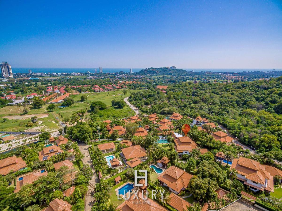5 Bedroom Bali Style Mansion Wl2 HHQ Extérieur photo